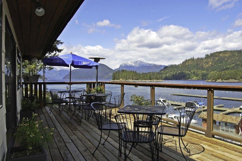 Backeddy Resort And Marina Egmont Exterior foto